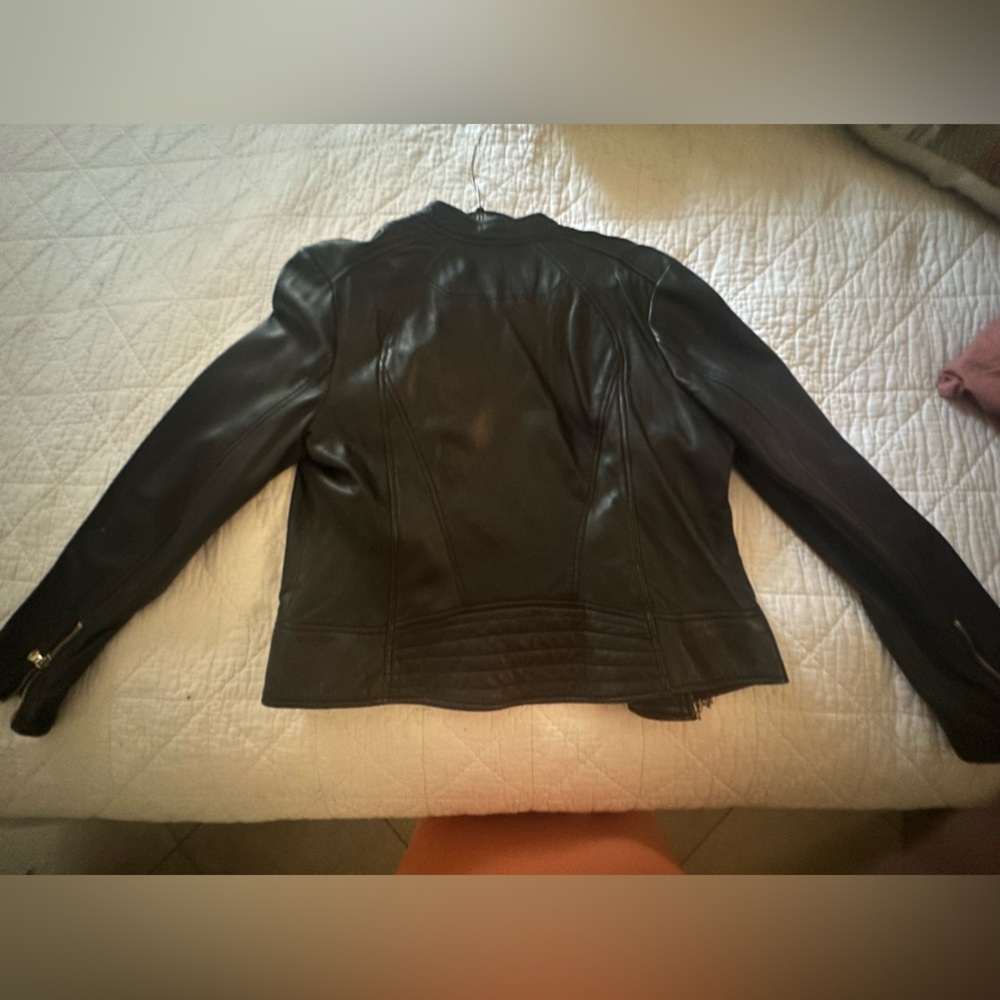 Guess women’s leather jacket black xl